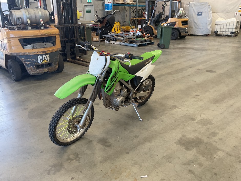 KAWASAKI KLX Petrol