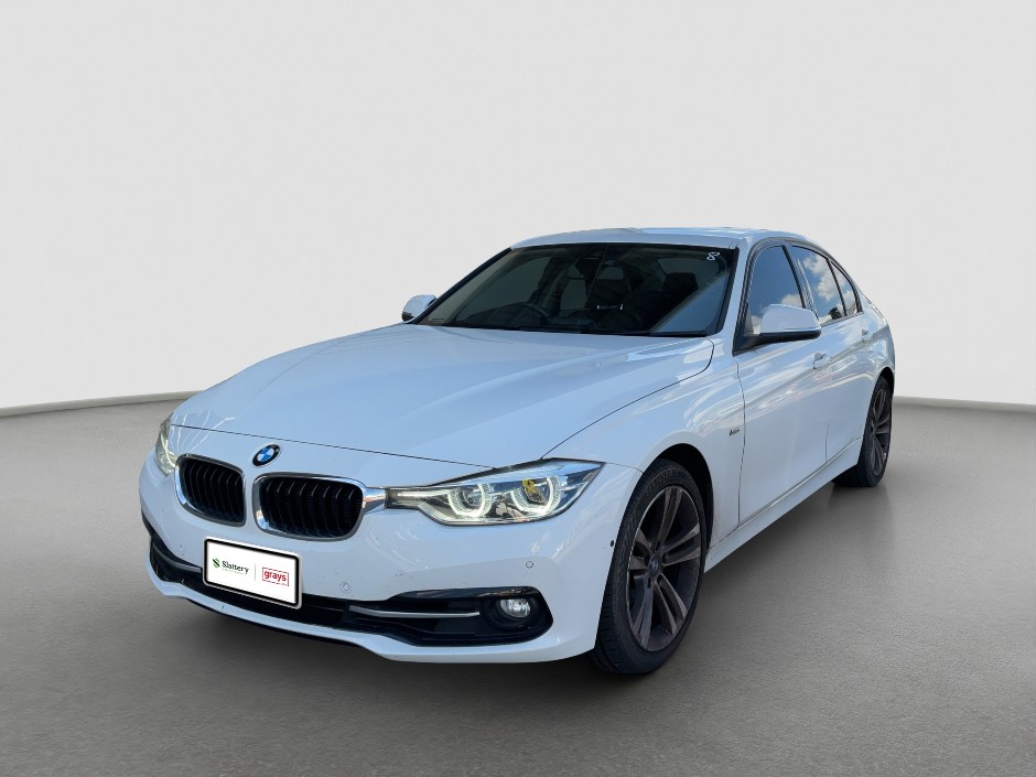 2016 BMW 3 Series 318i Petrol