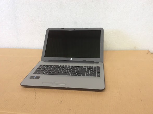 HP TPN-C125 Laptop AMD E1-6015 4GBRAM/500GB