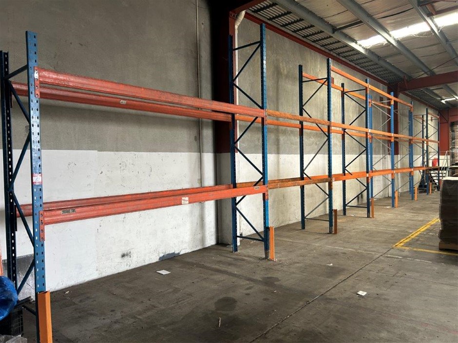 7 x bays of pallet racking