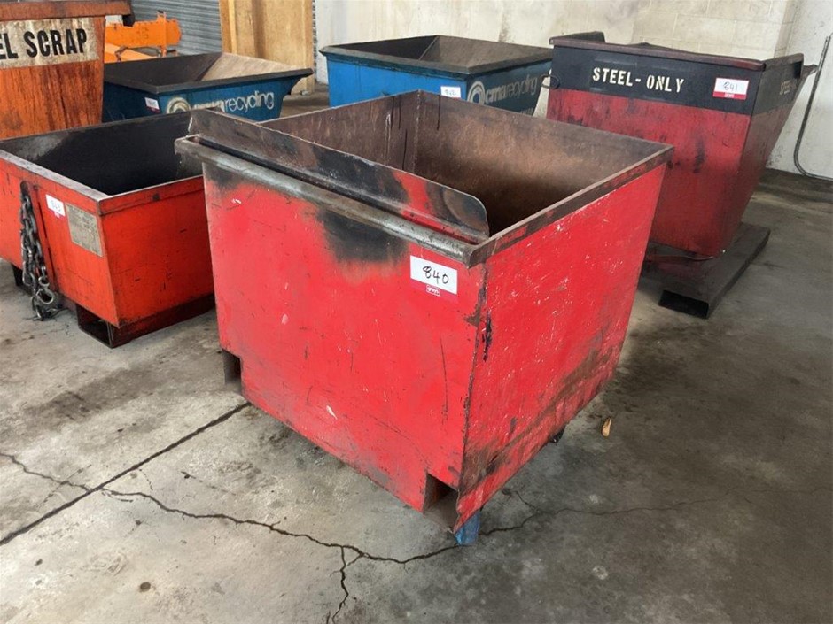 Mobile Steel Scrap Bin