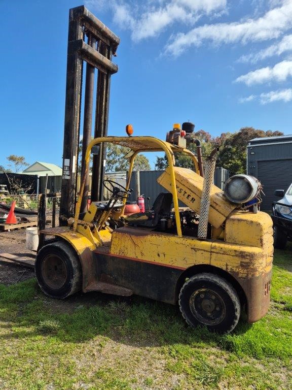 4 Wheel Counterbalance Forklift