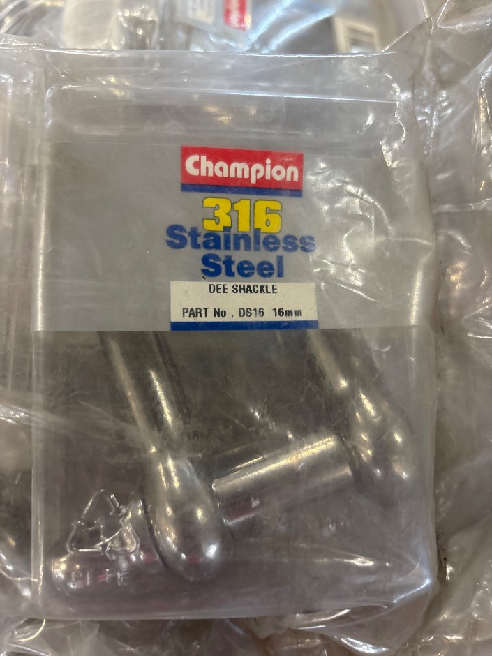 Quantity Of Champion DS16 Dee Shackles