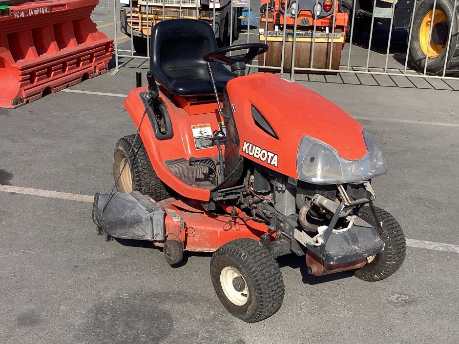 <p>Kubota Ride On Mower</p>