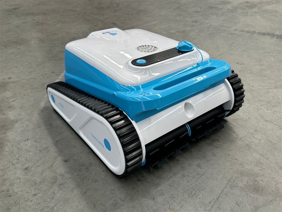 Poolbot B300 Robotic Pool Cleaner