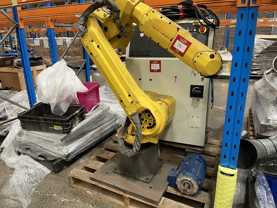 <p>Robot Arm</p>