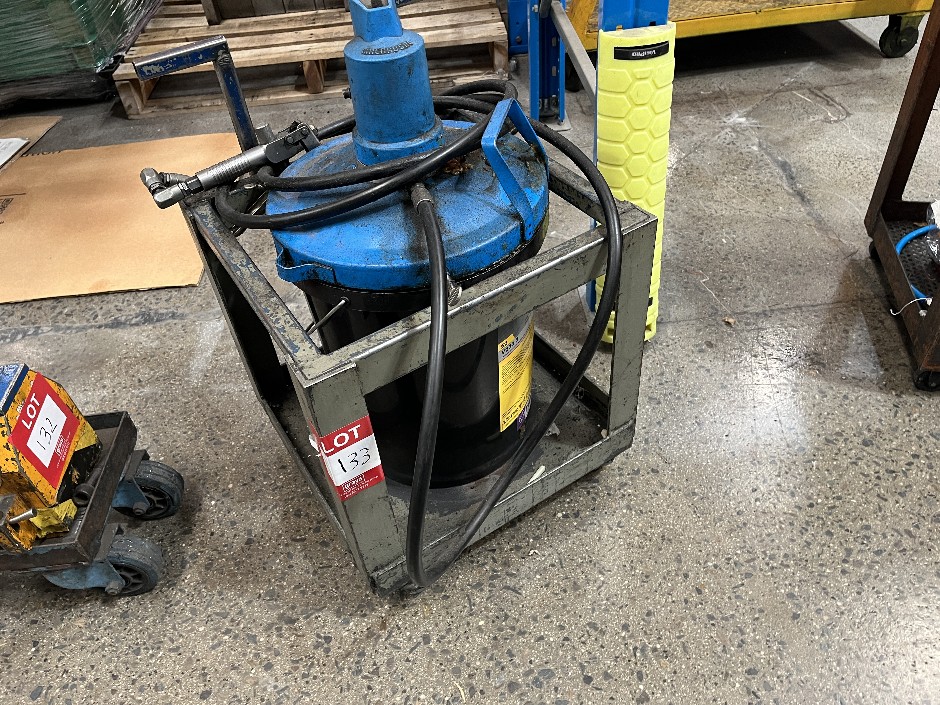 Mobile Grease Pump