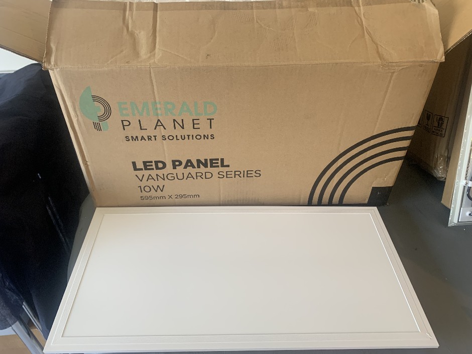 6 x Emerald Planet LED Panel Lights, 10W
