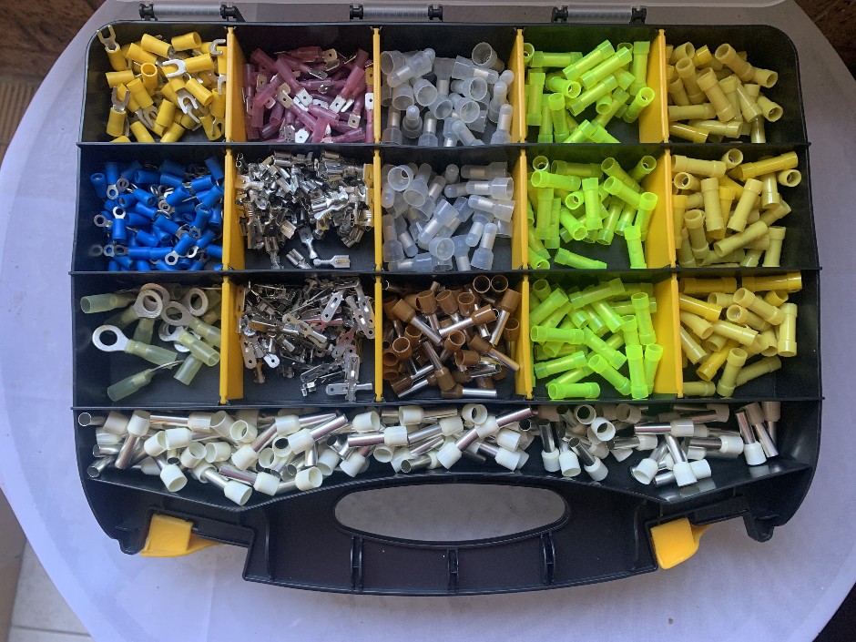 Medium Quality Double Sided Carry Case