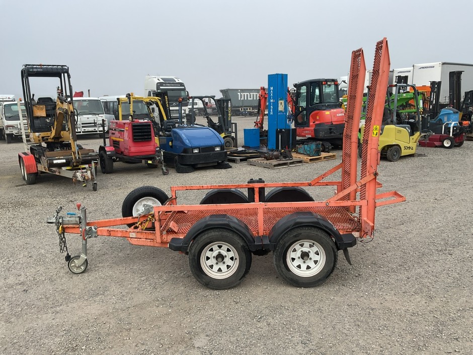2020 JLG TSL2000  Plant Trailer.