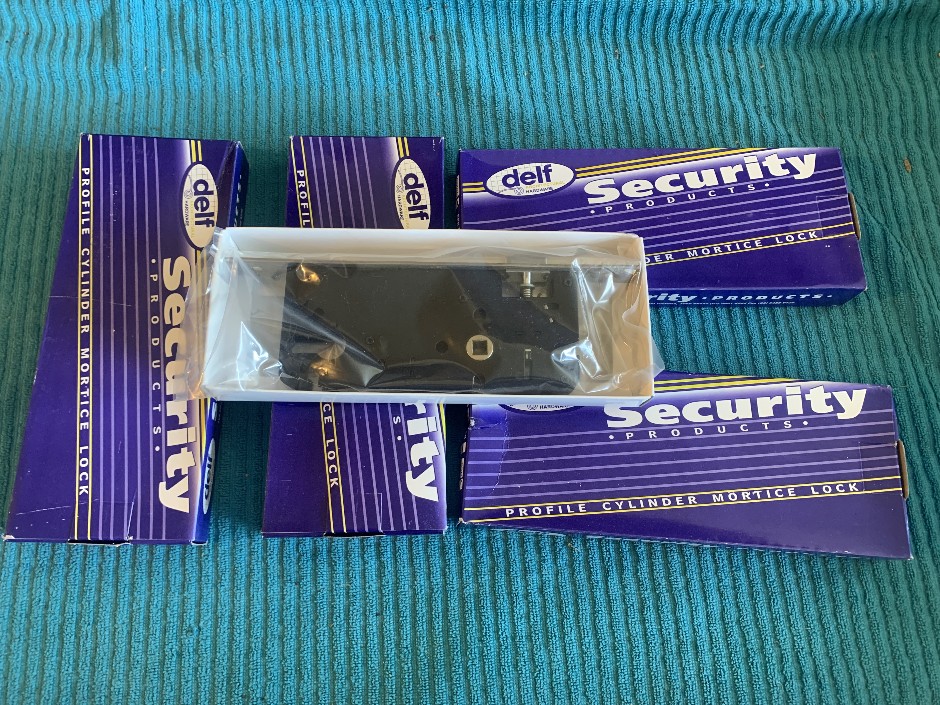 5 x Delftrade Profile Cylinder Mortice Locks