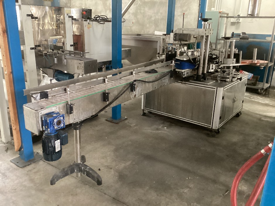 <p>TPE double Sided Labeller with Coder</p>