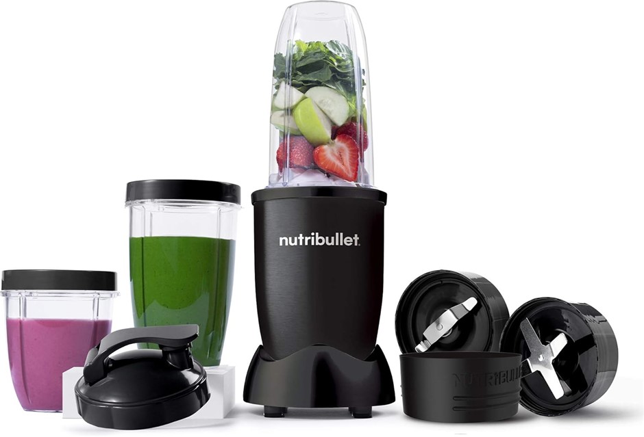 NUTRIBULLET 900W Series Blender, 11 Piece Set, Black. NB: Has Been Used & M