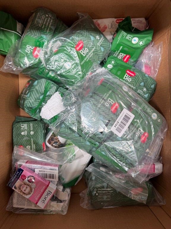 Assorted Box of Baby Wipes. NB: May have damaged packaging. Important No