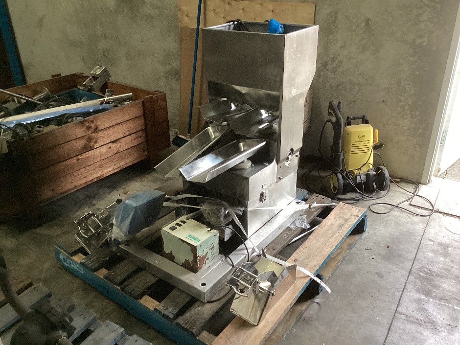 <p>2 Head Linear Weigher</p>
