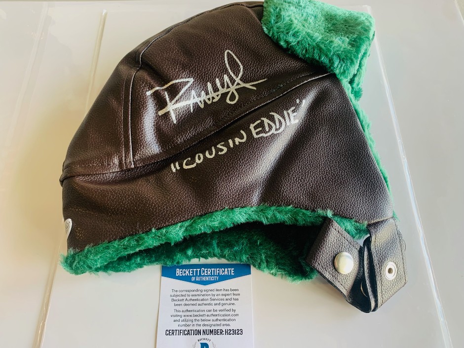 National lampoon trapper hat signed inscribed by Randy Quaid - Cousin Ed