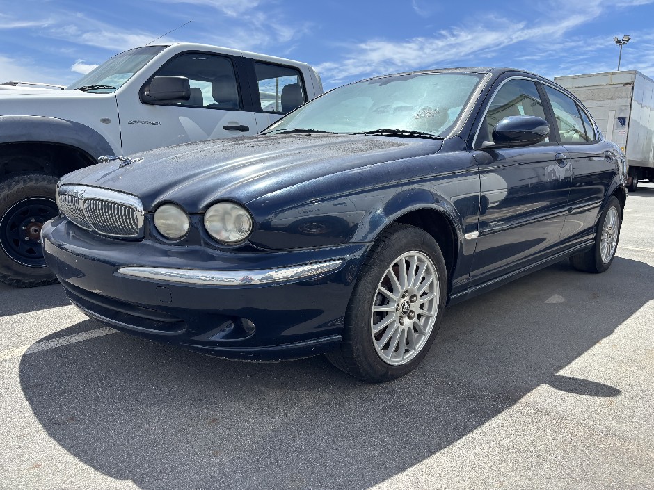 2006 JAGUAR X-TYPE  Petrol