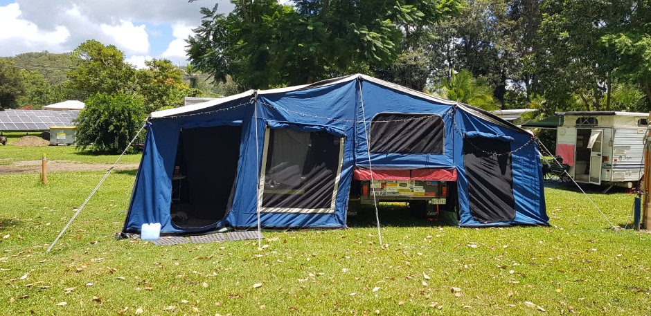 <p>2000/11  B Single Axle Camper Trailer</p>