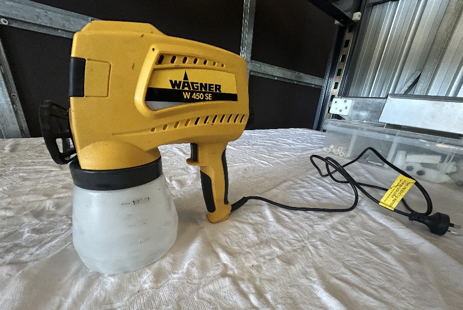 <p>Wagner Electric Spray Gun - Banjup</p>
