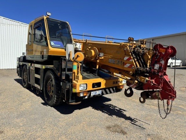 Rough Terrain Crane & Prime Mover Truck