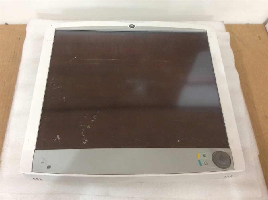 GE Medical Systems D19KT USE1921A Medical Display Monitor