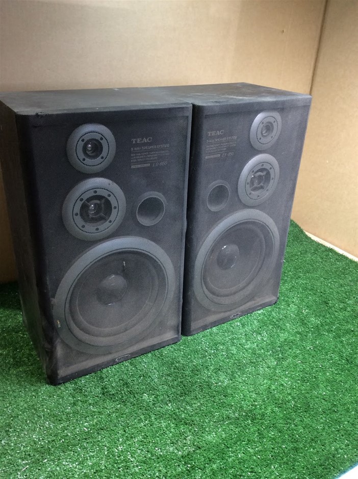 TEAC LS-860 3-Way Speaker System (Lot of 2)