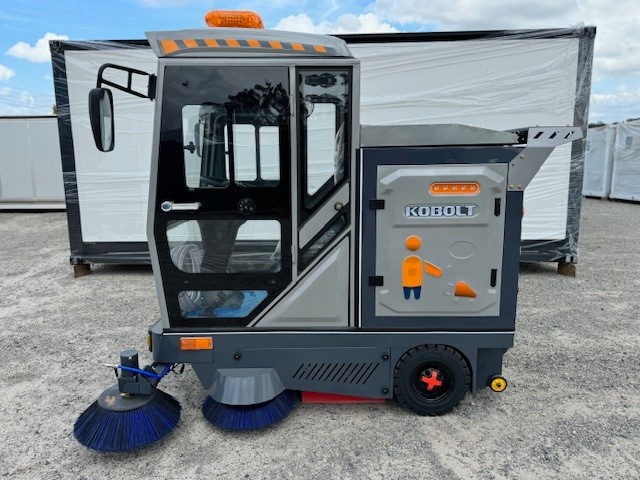 2025 Full Enclosed Electric Ride On Sweeper – Model: 1900K (Unused)