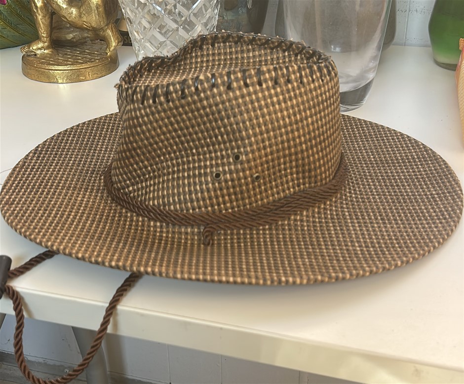 Wide-Brim Cowboy Sun Hat