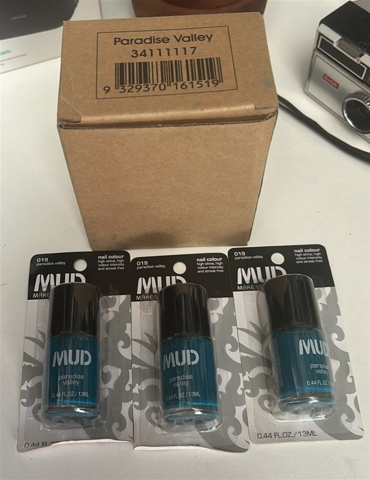 3x MUD Nail Polish (Paradise Valley)