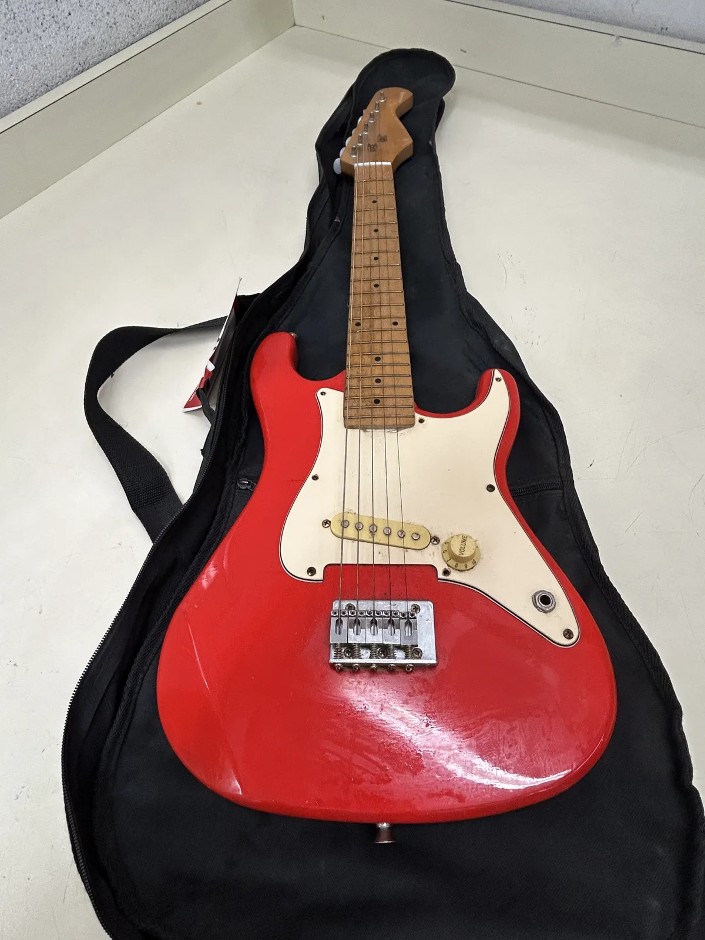 Unbranded Electric Guitar in Carry Bag