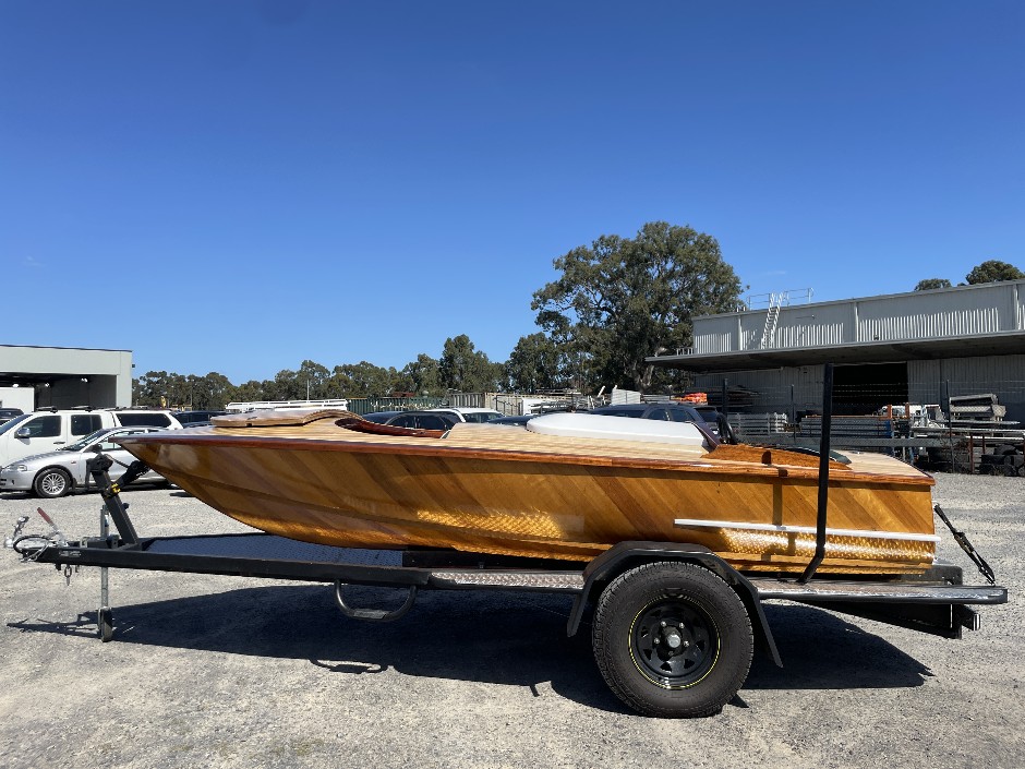 1970s Hartley Wooden Style Open Cab Runabout - Ford 272 V8 Engine