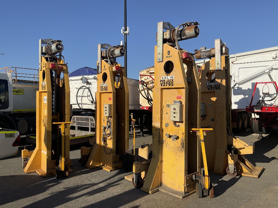 4x 1994 VectorLifting 15t Column Lifts