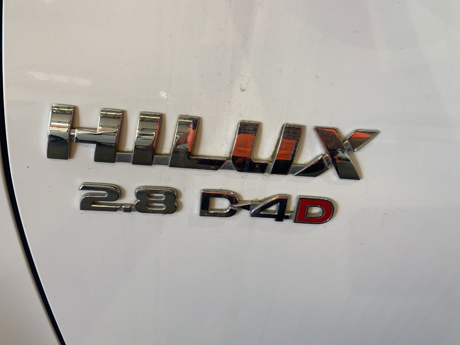 2023 Toyota Hilux SR Diesel