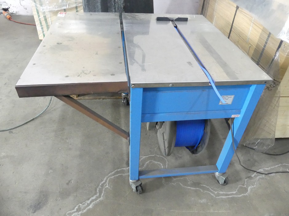 TP-202 Strapping Machine