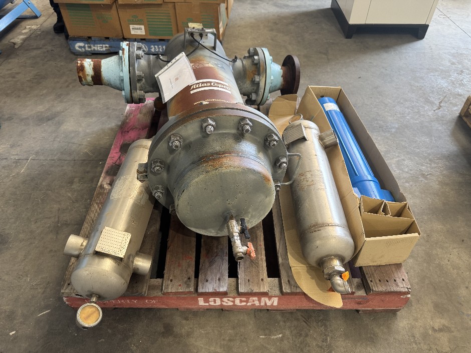 Pallet Of Filter Housings and Elements