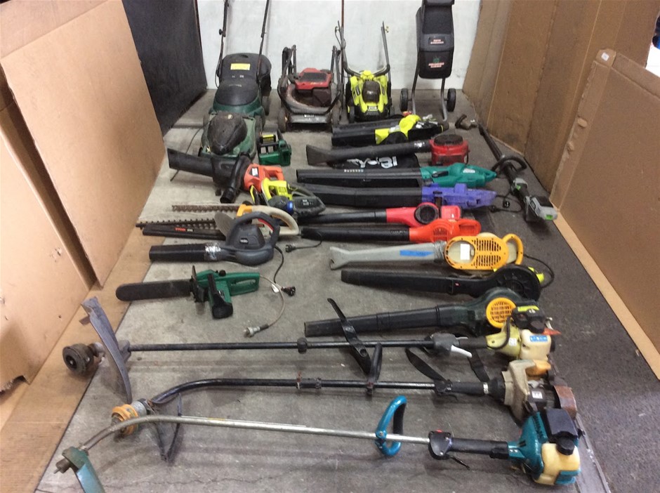 Mixed Brand Lawn Mowers, Leaf Blowers, Hedge Trimmers & Line Trimmers