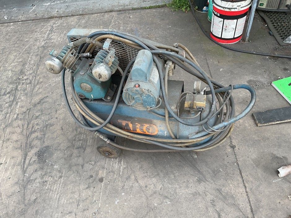 Swan V-2 Two-Stage Piston Air Compressor