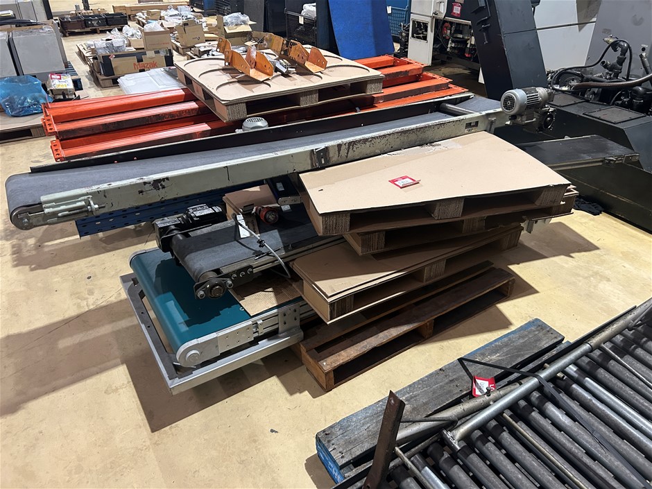 4x Motorised Belt Conveyors (Various Sizes)