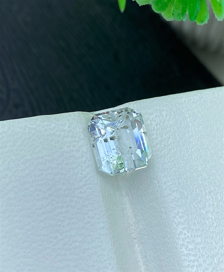 3.00 CT Natural Quality Aquamarine
