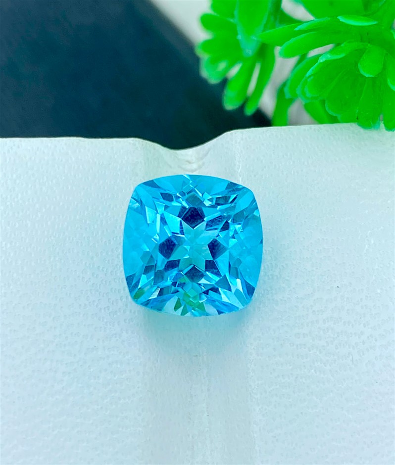 8.60 CT Quality Natural Swiss-Blue Topaz