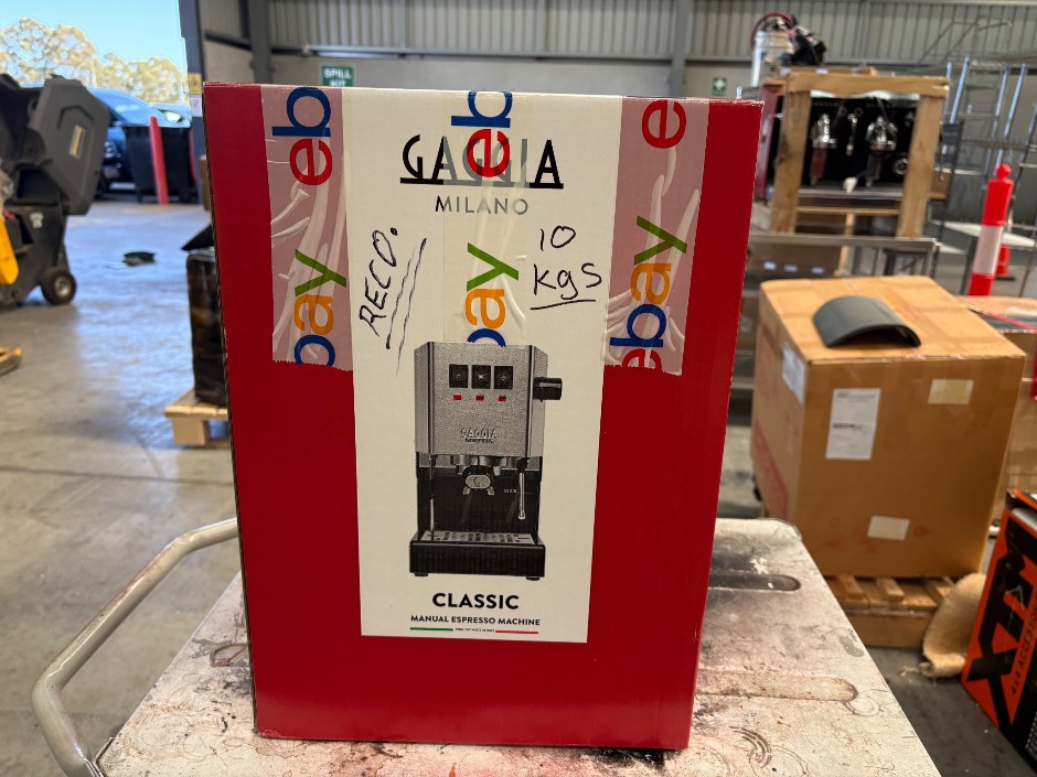 Gaggia Classic Espresso Machine