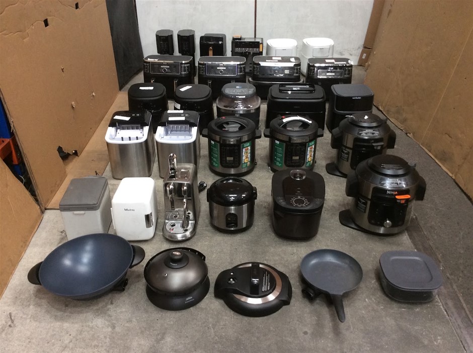 Mixed Brand Kitchen Appliances, Air Fryers, Multi Cookers & Ice Makers