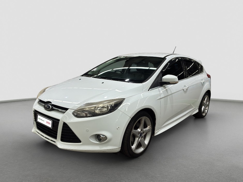 2014 Ford Focus Titanium Hatch (Petrol) (Auto)