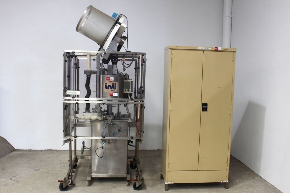 Automatic Inline Screw Capper with Accessories Inil
