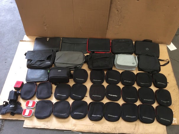 Mixed Brand Camera, Laptop & Headset Bags – Lot