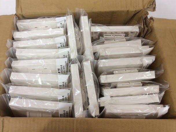 TE Connectivity 2-Port White Angled Faceplates – Lot of 60