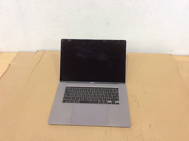 Apple MacBook Pro(A2141)(EMC3347) Laptop i7-9750H 16GBRAM/500GB