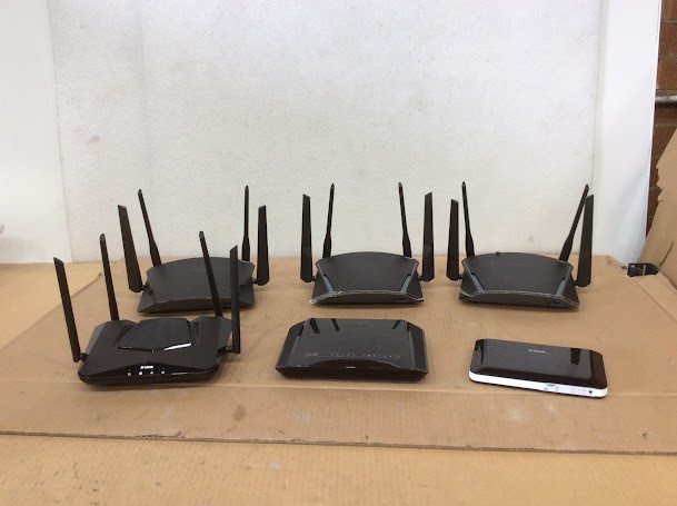 D-Link DIR-1960&DIR-1760&DIR-X3260&DSL-2888A&DWR-921 Router (Lot of 6)