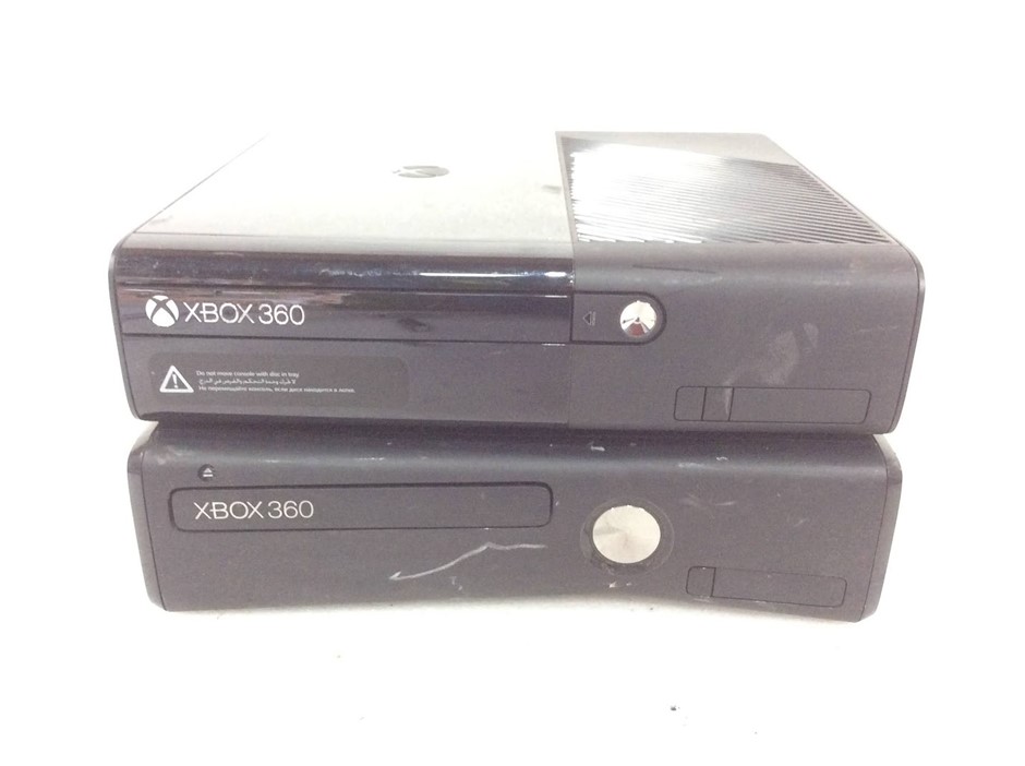 Microsoft Xbox 360 1538 and 1439 Game Console (Lot of 2)