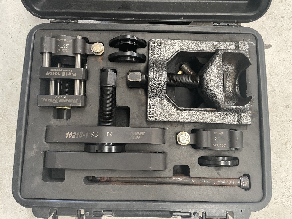 Tiger Tools Puller Kit